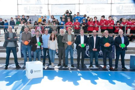 A Coruña acolle os primeiros encontros da Copa Deputación de Balonmán na Rúa