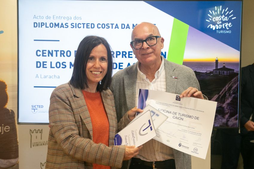 Regueira reivindica en Vimianzo a cooperación institucional, o compromiso empresarial e a calidade como claves do futuro turístico da Costa da Morte