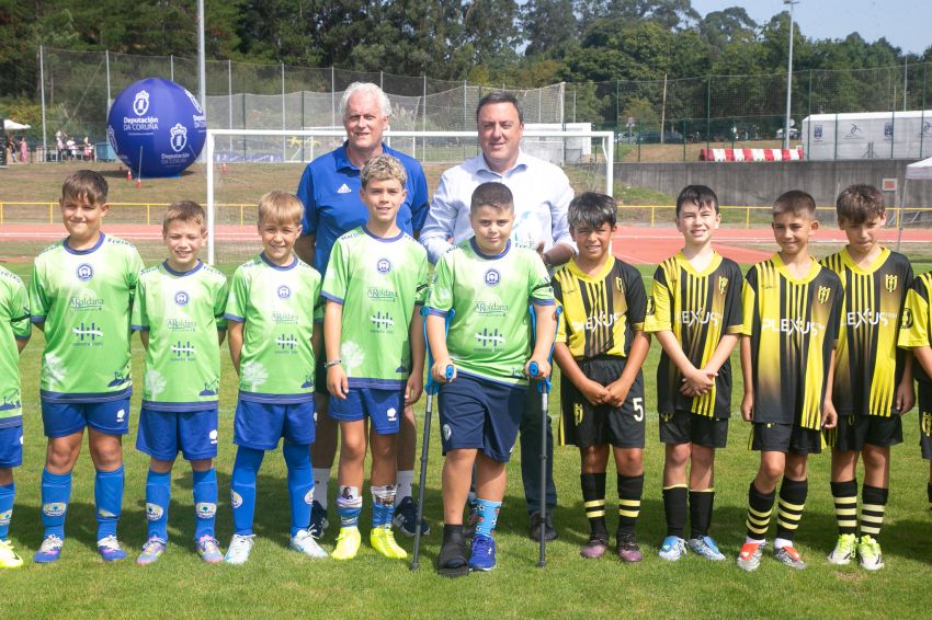 O Gran Premio de Fútbol Base Deputación da Coruña reúne en Narón a máis de 1.000 futbolistas da canteira dos mellores equipos de España, Portugal, Alemania e Italia