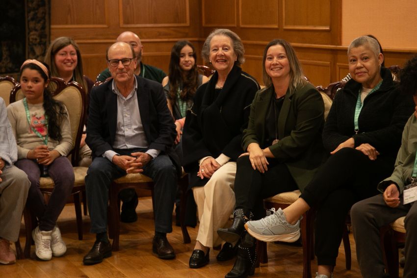 A Deputación da Coruña acolle no Pazo de Mariñán a terceira edición de “Acougo”, o programa da AECC que ofrece convivencia e apoio a familias afectadas polo cancro