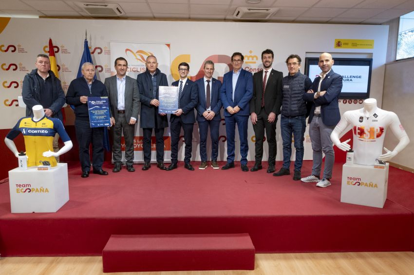 A Deputación da Coruña celebra “o salto internacional” da Clásica de Pascua de Padrón, que se incorpora á Challenge Futura