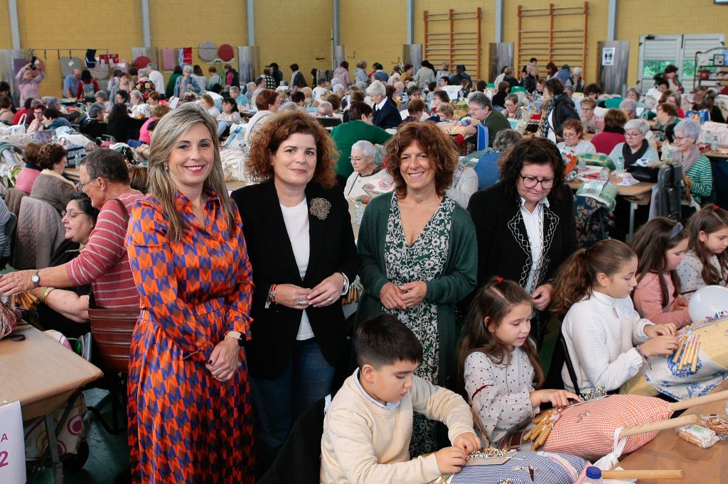 Vimianzo reúne a 650 palilleiras de toda Galicia