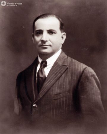 ARZÚA Juan Manuel Vidal García -Nomes e voces.jpg