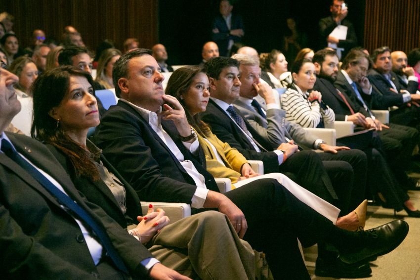 Formoso reclama “deixar as cuestións de país fóra da confrontación política” no foro ‘La Galicia que viene’