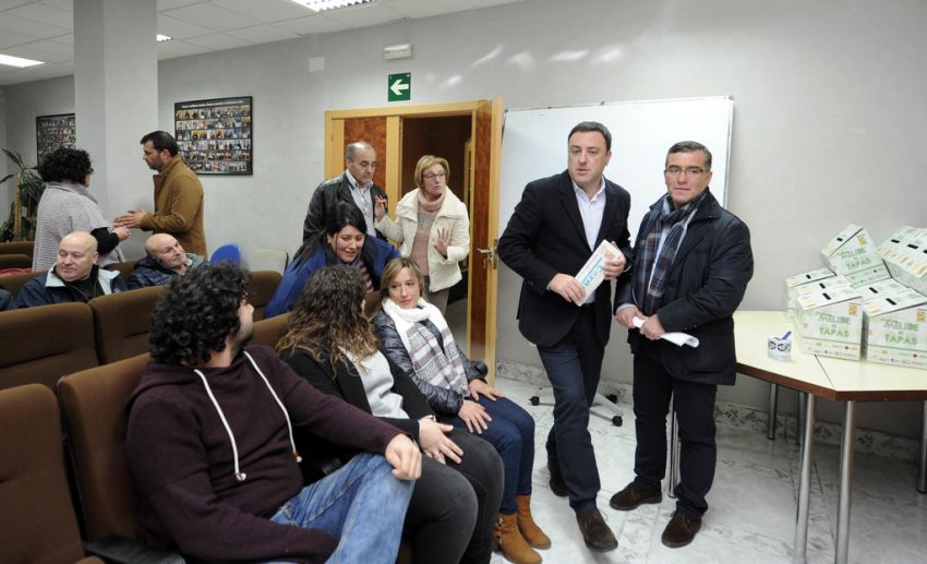 González Formoso explica aos empresarios melidenses os programas de axudas á contratación e apoio a emprendedores da Deputación da Coruña