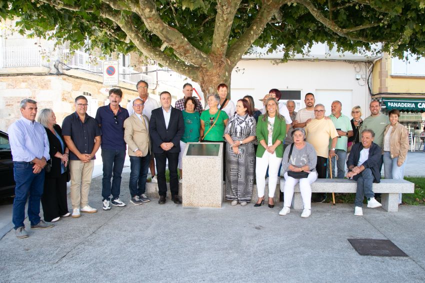 A Deputación da Coruña culmina a renovación integral da travesía de Ponte do Porto, entre Camariñas e Vimianzo