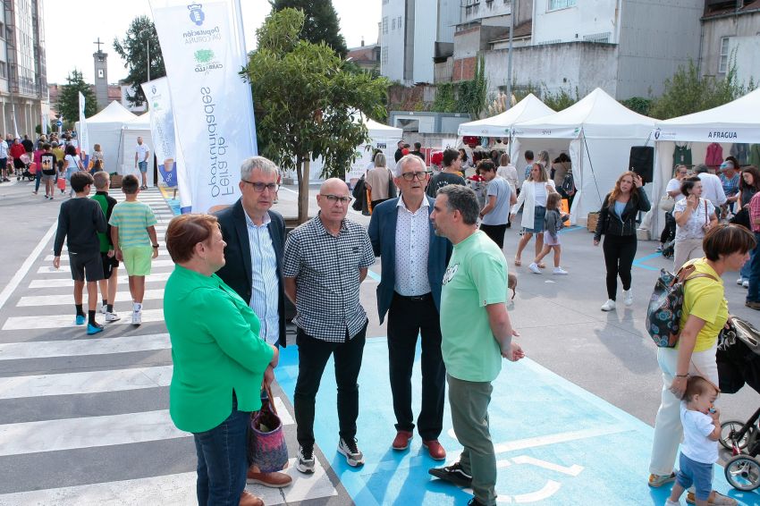 Carballo acolle esta fin de semana a terceira das seis feiras de dinamización do comercio local que impulsa a Deputación