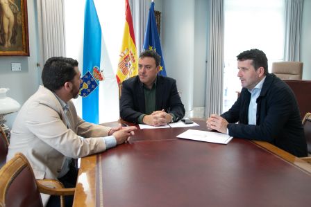 A Deputación e o Concello de Melide asinan un convenio para mellorar trece rúas do municipio cun investimento de 300.000 euros