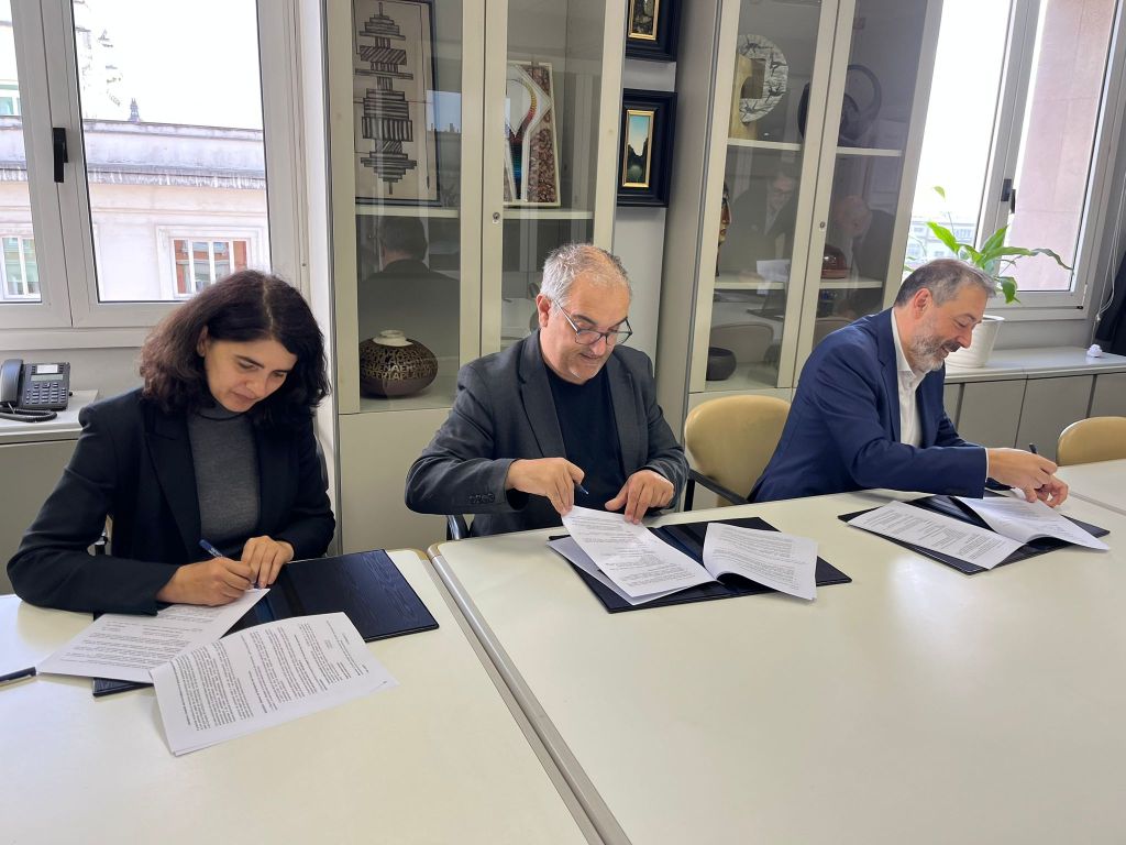 A Deputación e o COAG promoven dous concursos de proxectos para rehabilitar o Pazo de Arenaza e construír un auditorio ao aire libre en Balarés