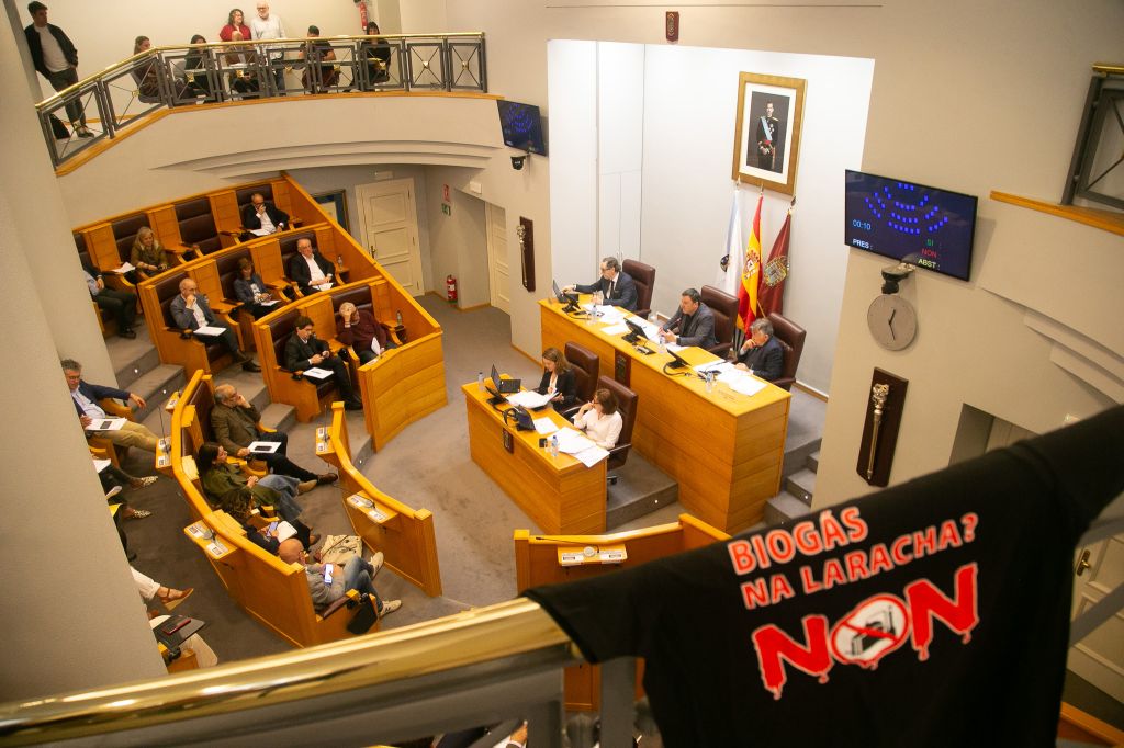 A Deputación da Coruña aproba unha declaración institucional en contra da macroplanta de biogás prevista na Laracha