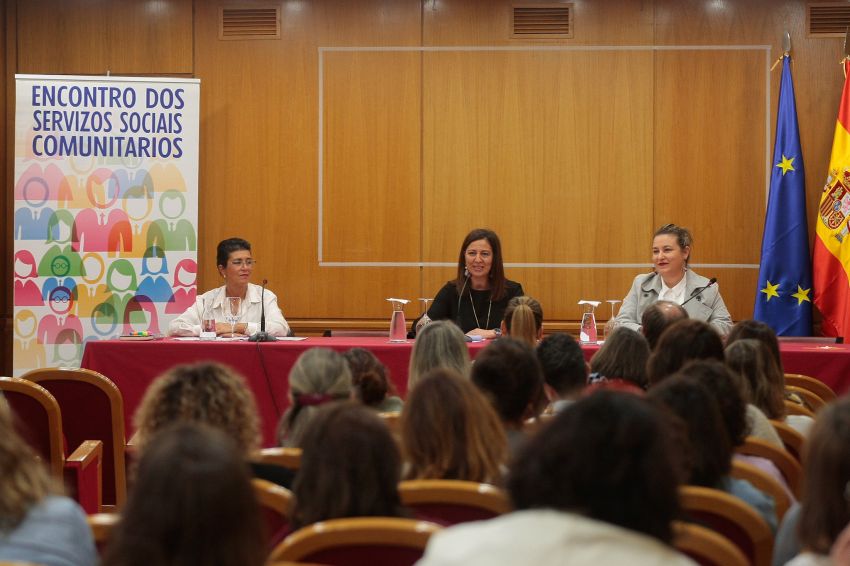 Ana Lamas destaca o apoio da Deputación aos servizos sociais municipais, “os máis próximos á cidadanía”