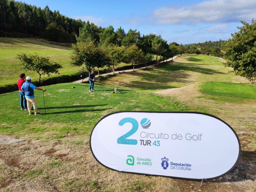 As mulleres ocupan os postos de cabeza na segunda edición do Circuito de Golf Tur 43, que se celebrou en Ames