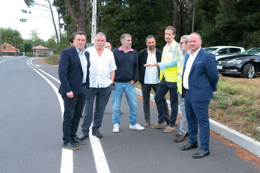 A Deputación da Coruña completa as obras da rotonda de Iñás e a amplicación da estrada Mera-Veigue, en Oleiros