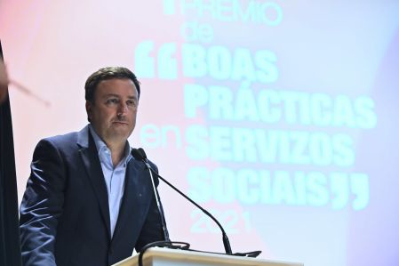 A Deputación recibe ao novo equipo de dirección da Asamblea provincial da Cruz Vermella na Coruña