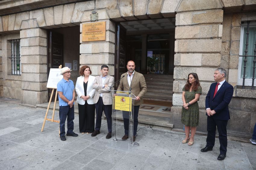 A Deputación da Coruña participa na homenaxe a Francisco Pérez Carballo e Juana Capdevielle, vítimas da represión franquista