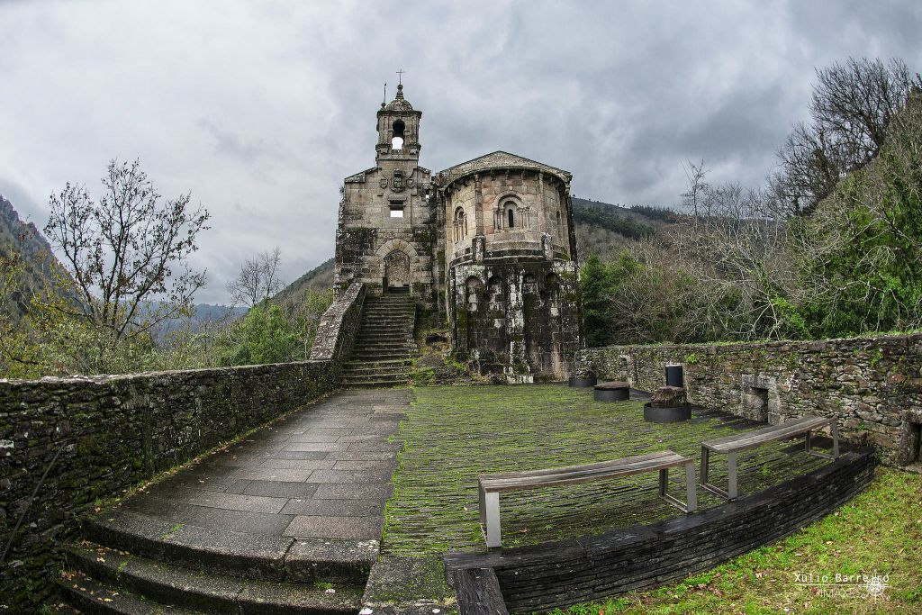 A Deputación da Coruña abre o servizo de transporte de visitantes ao mosteiro de Caaveiro durante a tempada estival