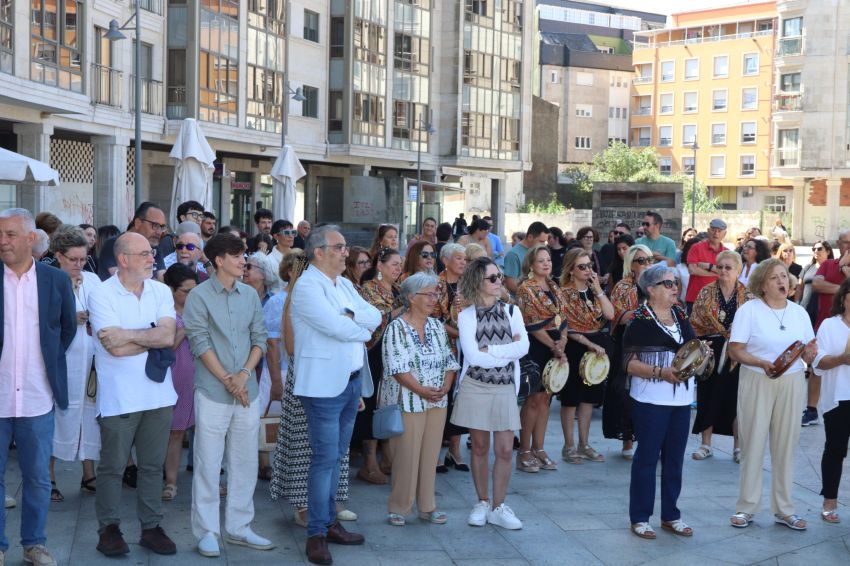 O deputado Xosé Penas participa en Ribeira no Festival Salmoira que homenaxea a Castelao