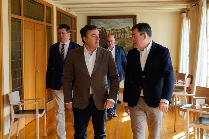 Formoso destaca a importancia de “mellorar a educación para poder medrar como sociedade”