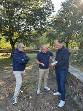 A Deputación da Coruña organiza catro visitas guiadas ao dolmen de Cabaleiros para lle achegar á veciñanza a investigación arqueolóxica en marcha