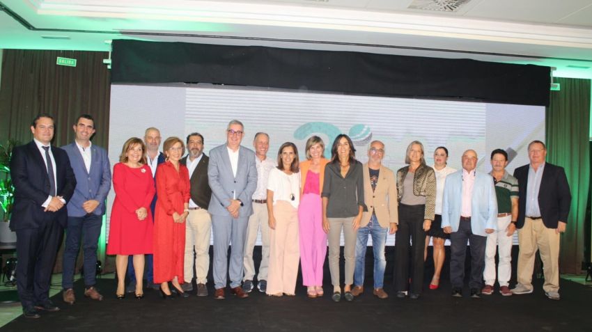As mulleres ocupan os postos de cabeza na segunda edición do Circuito de Golf Tur 43, que se celebrou en Ames