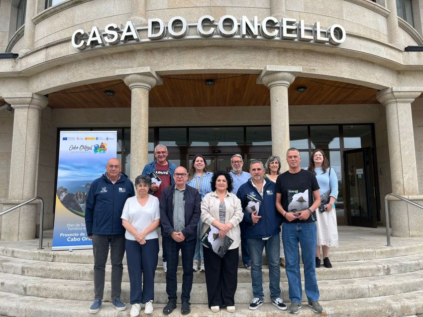 Cariño acolle unha xuntanza para abordar o estado do PSTD do Xeoparque Cabo Ortegal