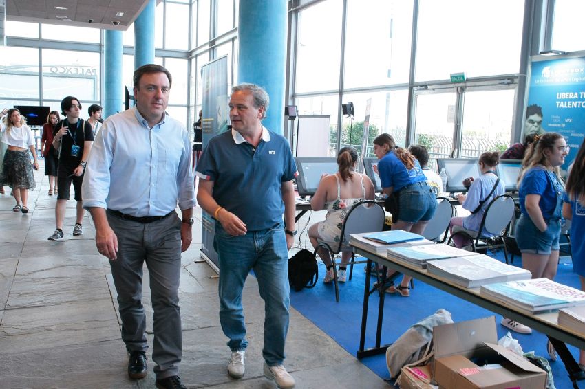 Formoso presenta o estudo audiovisual virtual da Deputación no Congreso  Mundos Digitales