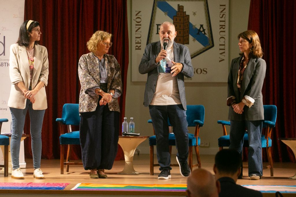 A Deputación defende novos modelos de coidados que garantan o respecto á diversidade e a autonomía das persoas maiores LGTBIQ+