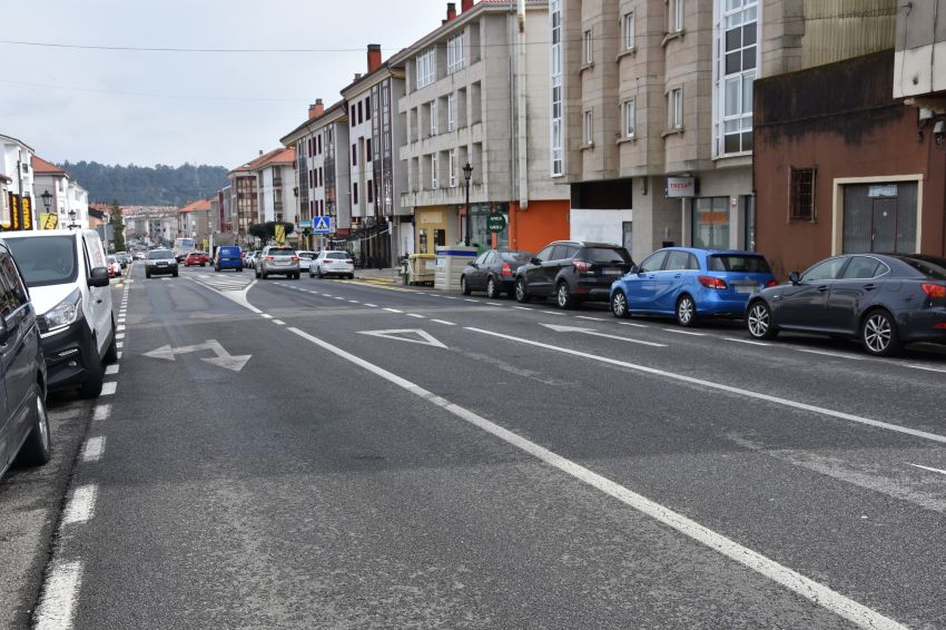 A Deputación e o Concello de Ames investirán 301.000 euros na mellora das beirarrúas da avenida da Maía, en Bertamiráns