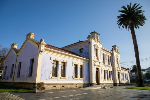 O Plan Único da Deputación financia a renovación da biblioteca Juan Fernández Latorre, en Ortigueira