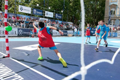 A Deputación destina 567.317 euros para financiar equipamento e melloras de instalacións a máis de 60 entidades deportivas da provincia