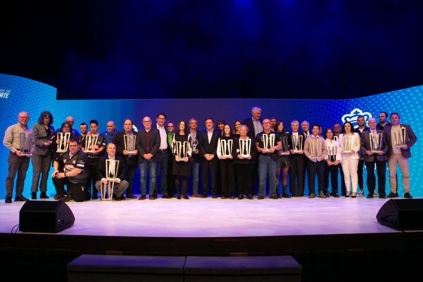 Ana Peleteiro e César Carballeira, distinguidos pola Deputación da Coruña como mellores deportistas da provincia