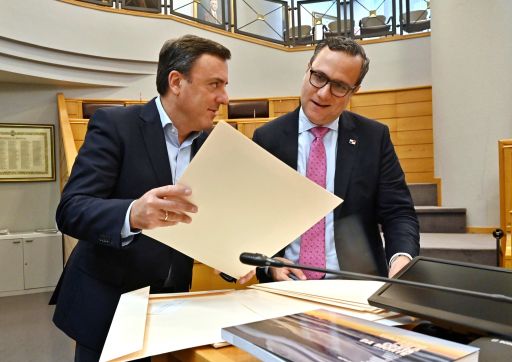 Formoso e o embaixador de Panamá en España apostan por estreitar as relacións entre Galicia e o país centroamericano
