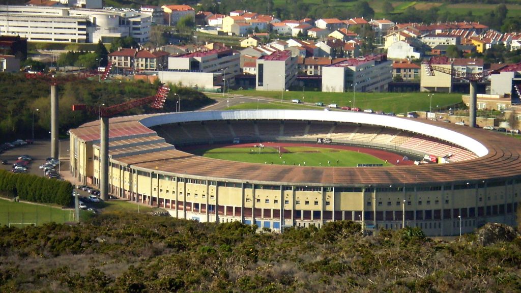 A Deputación da Coruña investirá 850.000 euros na mellora do estadio municipal Verónica Boquete de Santiago