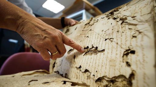 O taller que resucita os documentos históricos de Córdoba