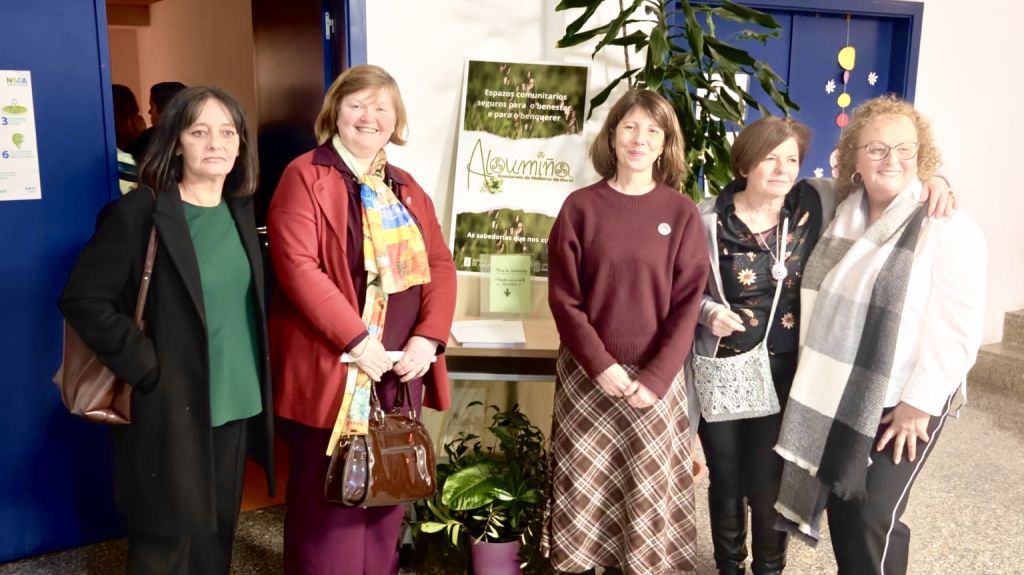 Agra acode en Boiro á presentación da asociación Aloumiña e á clausura de 'Ser e Sentir'