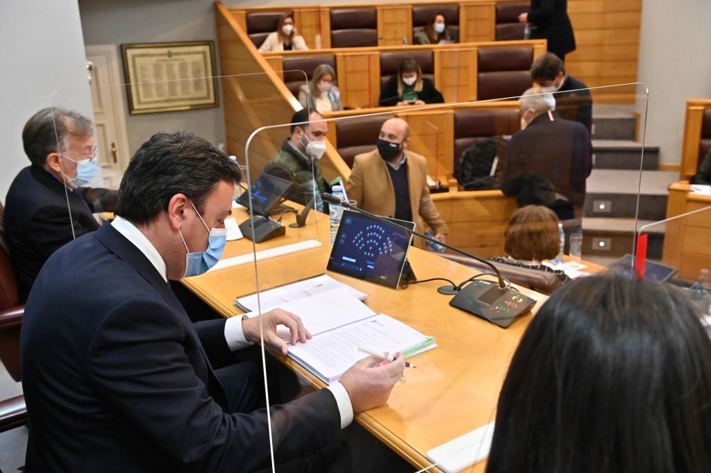 A Deputación da Coruña incrementa de 7,9 a 10,1 millóns de euros o investimento do Plan de conservación de estradas provinciais