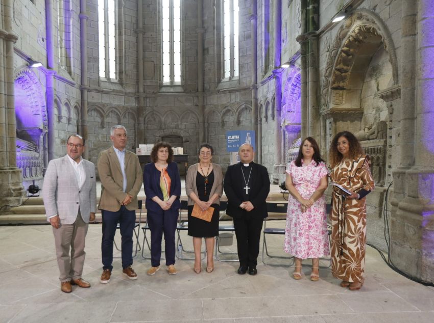 A deputada de cultura, Natividade González, participa na homenaxe a Castelao do Festival Atlántica