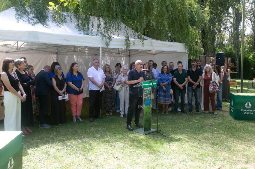 A Deputación pon en valor a artesanía e a gastronomía local na presentación da nova edición de Alfaroleiros