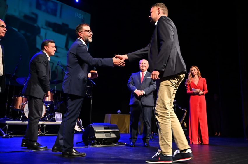 Diversa Technologies, Infonet e Compostela Monumental, gañadoras dos premios PEL 2022 da Deputación da Coruña