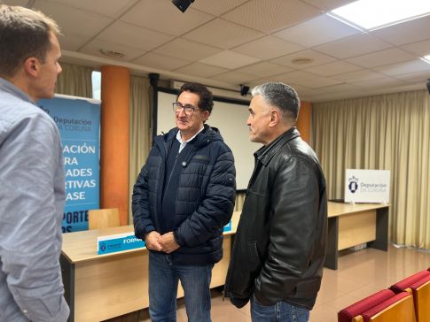 A Deputación da Coruña clausura en Boiro as súas xornadas formativas para entidades deportivas de base