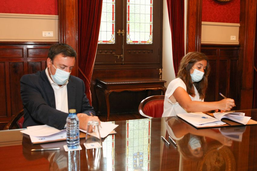 A Deputación e o Concello da Coruña asinan o acordo para un novo plan de choque de limpeza na cidade