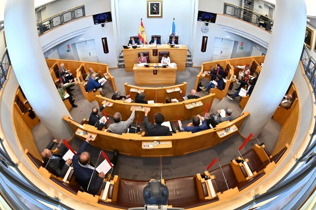 A Deputación da Coruña declara o seu “firme rexeitamento” ao veto da Comisión Europea á pesca de fondo