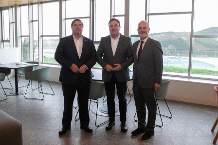 Regueira destaca en Rianxo o compromiso e a profesionalización do tecido empresarial no peche da III Gala do Turismo Barbanza Arousa