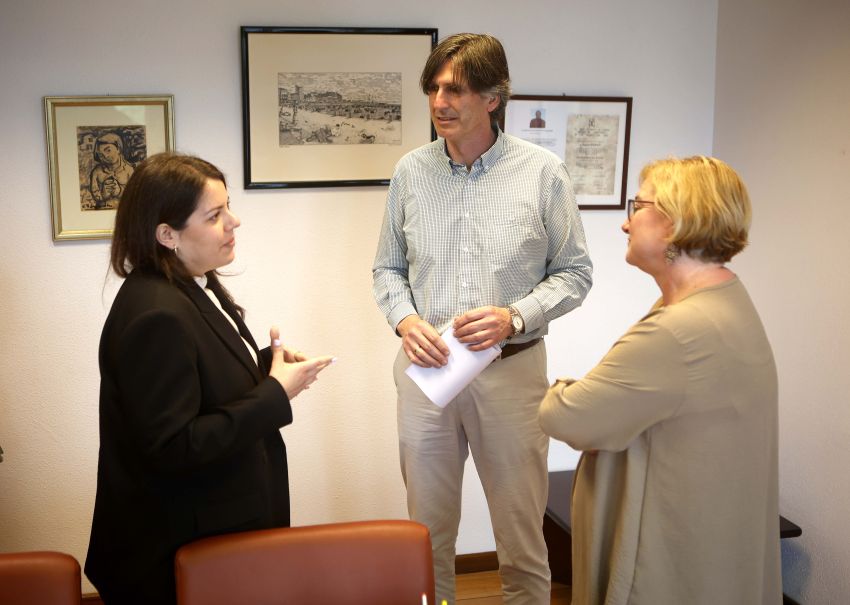 Cristina García destaca en Vedra o compromiso da Deputación cos pequenos concellos e fai fincapé nos máis de 6,3 millóns investidos nesta localidade