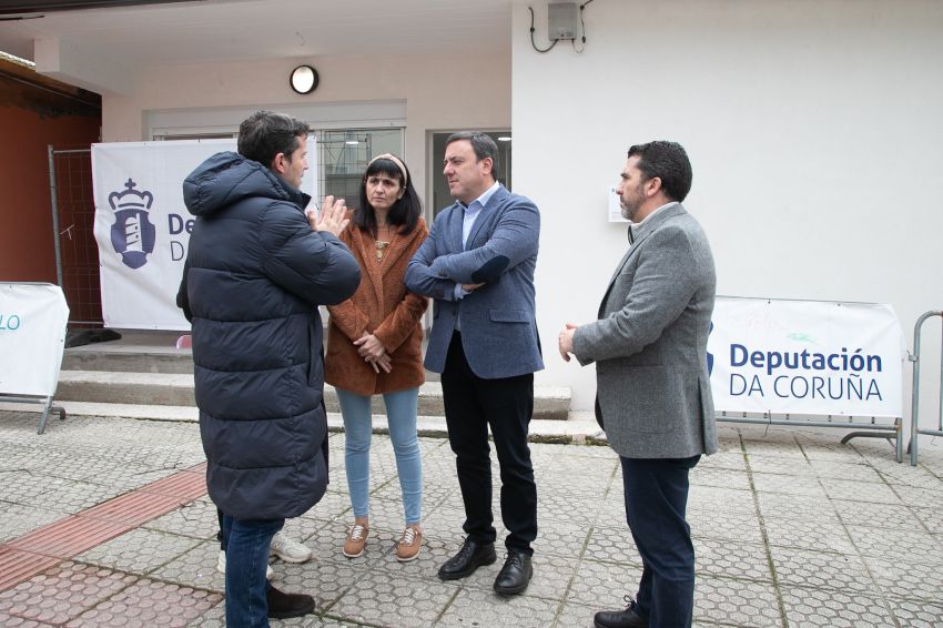 O Concello de Boiro habilita unha antiga vivenda de mestres para destinala a emerxencia social co apoio da Deputación da Coruña