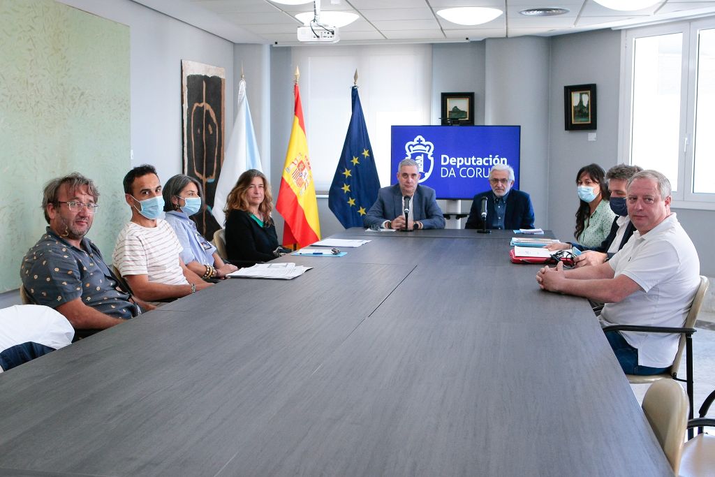 As Pontes acolle esta fin de semana a segunda das seis feiras de dinamización do comercio local que impulsa a Deputación