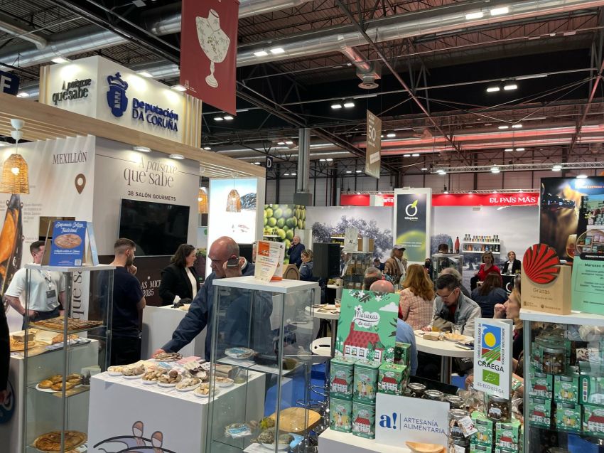 A Deputación estréase en ‘Salón Gourmets’ cun stand repleto de público durante a súa primeira xornada