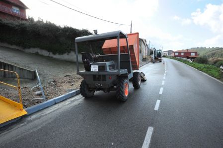 O pleno da Deputación aproba os proxectos de terminación de dúas obras en estradas provinciais de Oleiros e Lousame