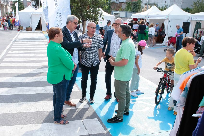 Carballo acolle esta fin de semana a terceira das seis feiras de dinamización do comercio local que impulsa a Deputación