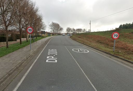 A Deputación licita por 235.000 euros as obras de renovación do firme da estrada de acceso á Zapateira
